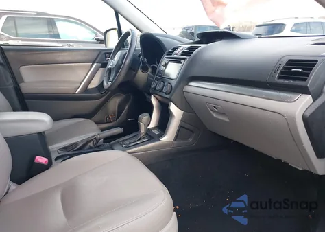 2015 Subaru Forester 2.5I Touring из США, поврежденный, VIN JF2SJAWC8FH574063